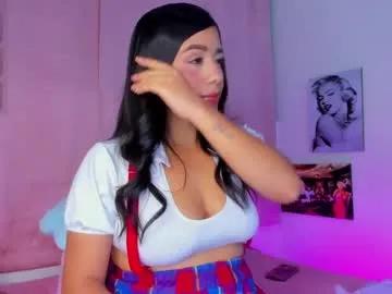 Freechat briana11_ on Chaturbate