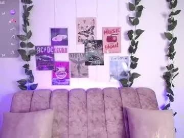 Freechat chaarlotte_1 on Chaturbate