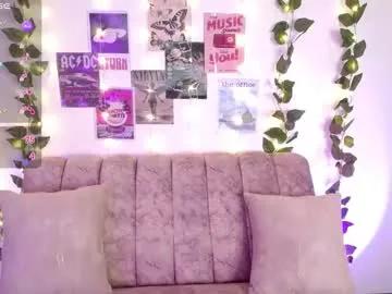 Freechat chaarlotte_1 on Chaturbate