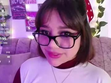 Freechat chaarlotte_1 on Chaturbate