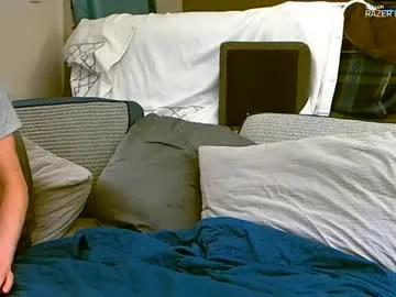 Freechat dilldough405 on Chaturbate