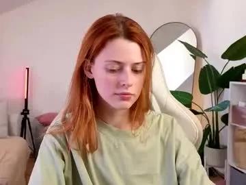 Freechat doll_lesli on Chaturbate