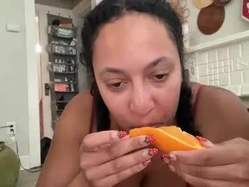 Freechat dreamyriri on Chaturbate