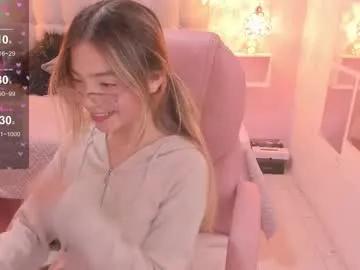 dulce_powl — GOAL: Sexy Dance [260 tokens remaining] Welcome to my room! #18 #feet #flexible #glasses #ahegao