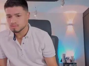 Freechat edwardross_ on Chaturbate