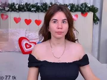 ellaander on Chaturbate 