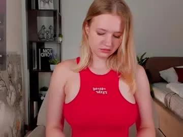 Freechat emilyhewell on Chaturbate