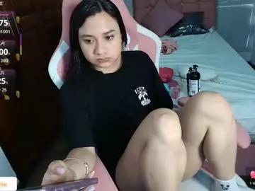 emmaa_rs — welcome to my room! - Goal: Squirt in your mouth!!! [709 tokens left] #bigclit #bigpussylips #latina  #hairy #squirt