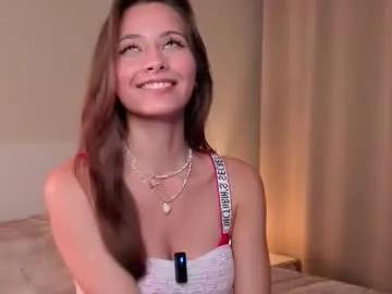 Freechat falinecrosthwaite on Chaturbate