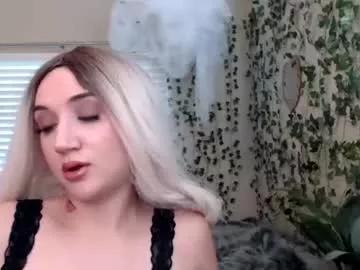 Freechat goddessemmy on Chaturbate