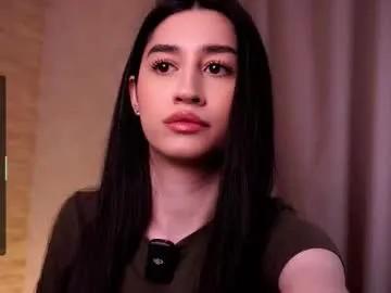 Freechat goldygrillz on Chaturbate