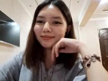 Freechat helgakraszewski on Chaturbate