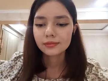 Freechat helgakraszewski on Chaturbate