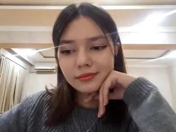 Freechat helgakraszewski on Chaturbate