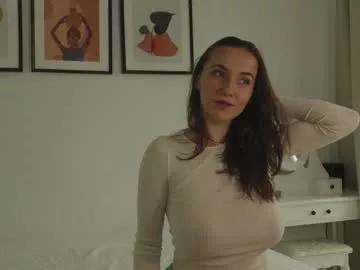 Freechat hell_lo on Chaturbate