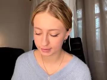 jettafrancis — Hello, im Kodi! I'm #18 and I'm a little #shy  GOAL: body tour  ! #natural #bigass #skinny [100 tokens remaining]