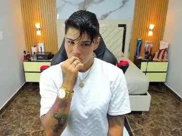 Freechat karolandluna on Chaturbate