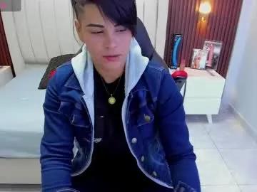 Freechat karolandluna on Chaturbate