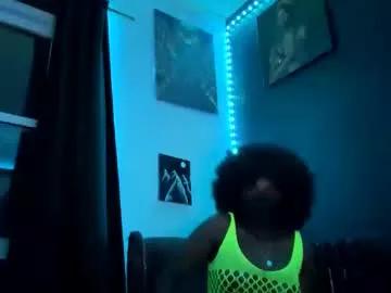 Freechat kinkycoupleinteracial on Chaturbate