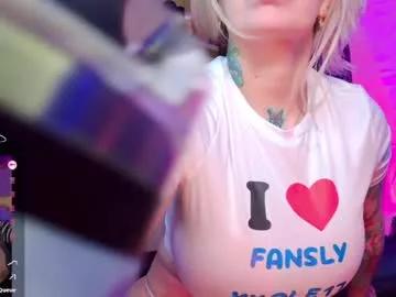 kkole17 on Chaturbate 