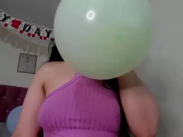 Freechat konie_hot on Chaturbate