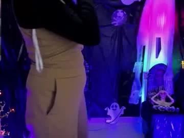 kyomi_chang — GOAL: show oil in the boobs [84 tokens remaining] Welcome to my living room... would you like me to sing a song for you? #cosplay #natural #cute #anime #bigboobs #halloween #cumm