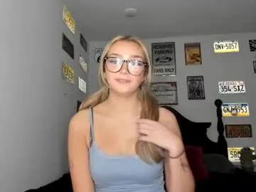 livvywinters — Long time no see! Bottoms off #new #18 #young #teen [161 tokens remaining]