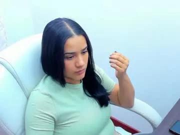 Freechat love_kris on Chaturbate