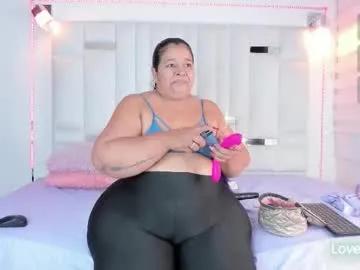 Freechat lunaasweett on Chaturbate