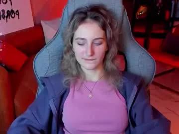 Freechat luxrayi on Chaturbate