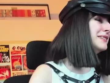 Freechat luxrayi on Chaturbate