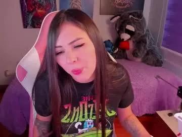 Freechat madeleine_shinobi on Chaturbate