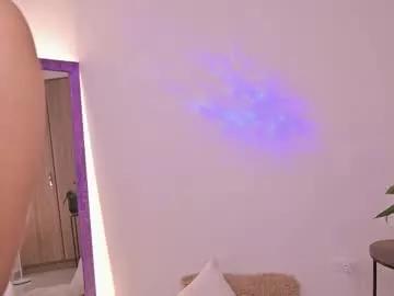 Freechat mavii__ on Chaturbate