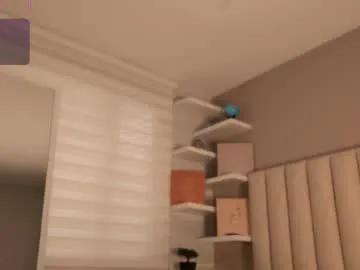 Freechat megan_moore__ on Chaturbate