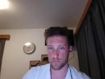Freechat moms_little_monster on Chaturbate