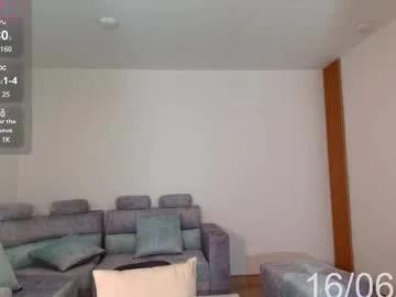 Freechat nahiavictoria on Chaturbate