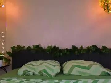 Freechat nancycaseys on Chaturbate