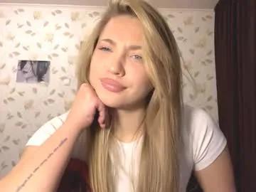 oletaguinyard — Goal: Lower my shorts --- Show a basic belly roll. Kem? Kem! Crazy, strange, cringe, but mostly - FUN! #new #shy #young #teen #18 [40 tokens remaining]