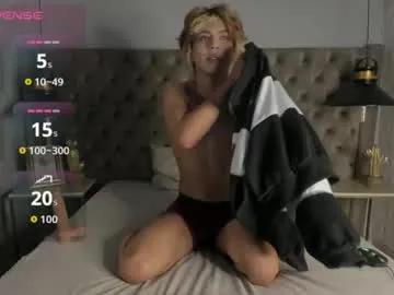 oliiverr22 on Chaturbate 