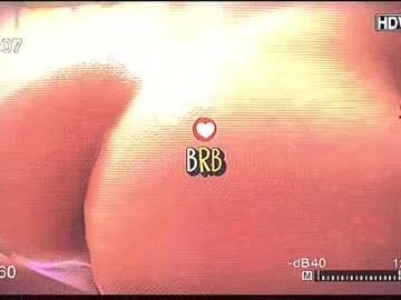 Freechat oooops__ on Chaturbate