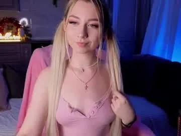 Freechat owlluree on Chaturbate