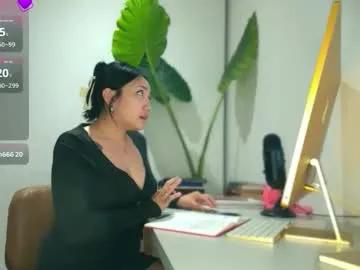 Freechat ozhmara on Chaturbate