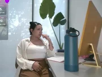 Freechat ozhmara on Chaturbate