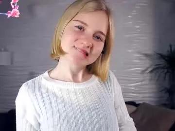 Freechat phyllisearney on Chaturbate