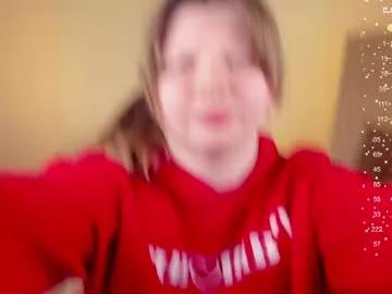 Freechat salut_love on Chaturbate