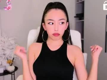 Freechat saranmia on Chaturbate