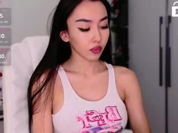 Freechat saranmia on Chaturbate