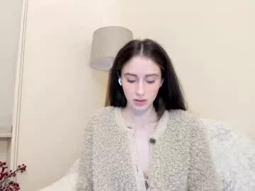 Freechat snowww_white on Chaturbate