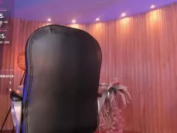 Freechat sophiebarnett_ on Chaturbate