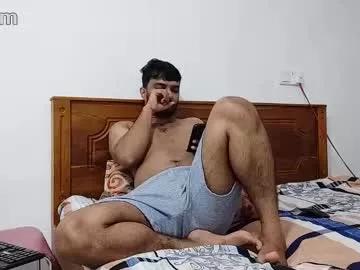 Freechat spicybuoy on Chaturbate